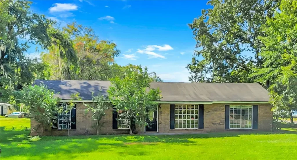 301 Beaufort Road, Other