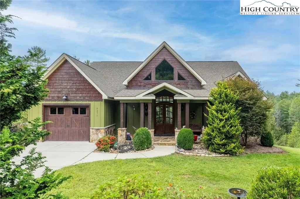 5378 Oak Crest Lane, Lenoir