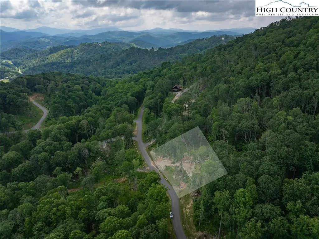 C84 Smoke Rise Drive, Banner Elk