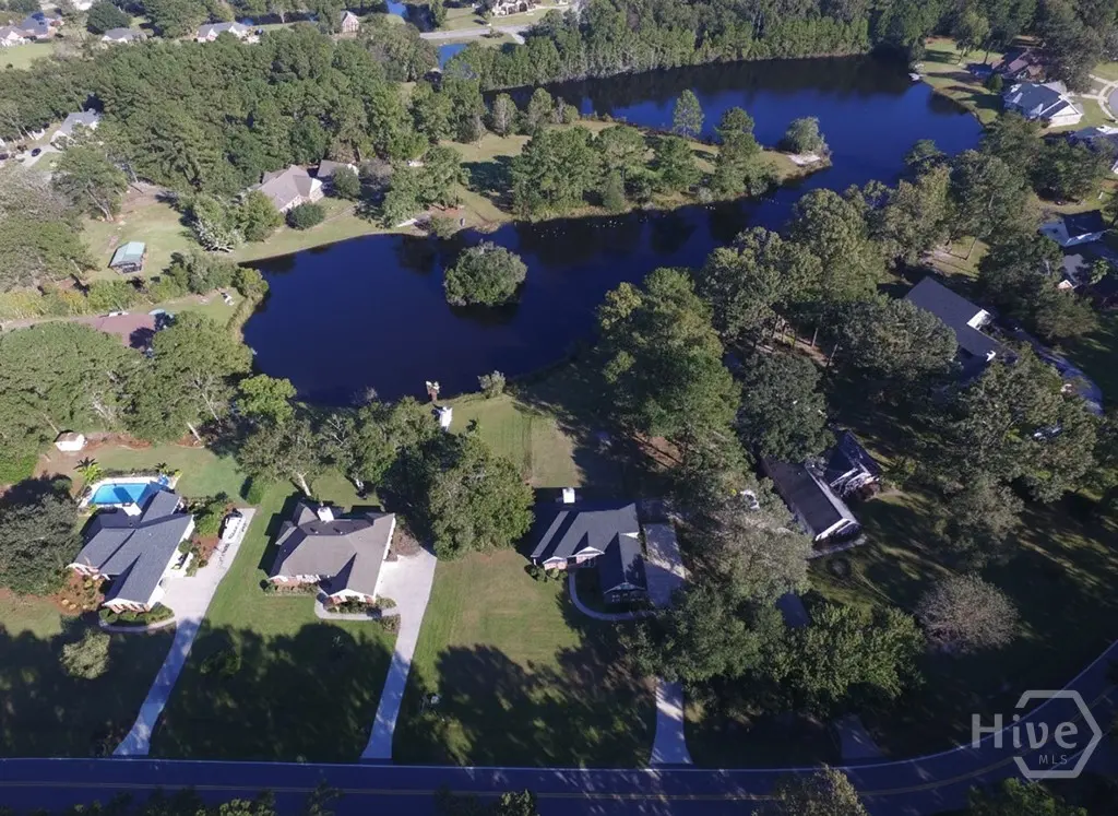 831 Sweet Hill Road, Richmond Hill