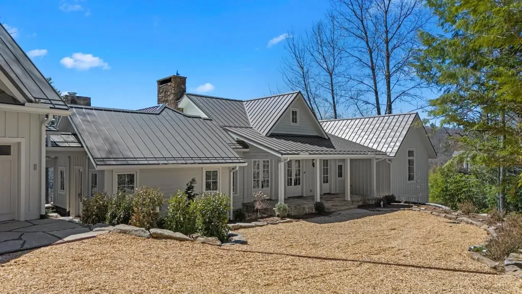 67 Sagee Drive, Highlands