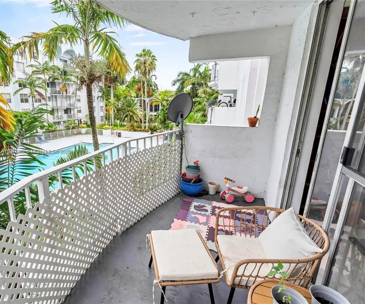 Photo of Listing #A11904089