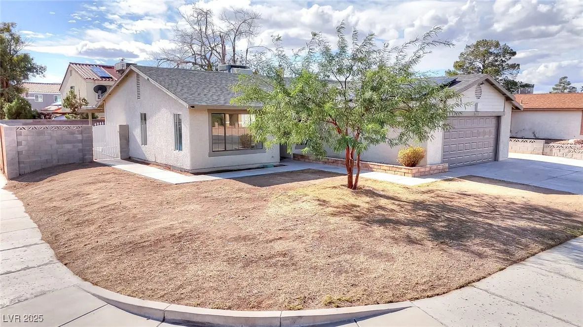 Photo of Listing #2730671