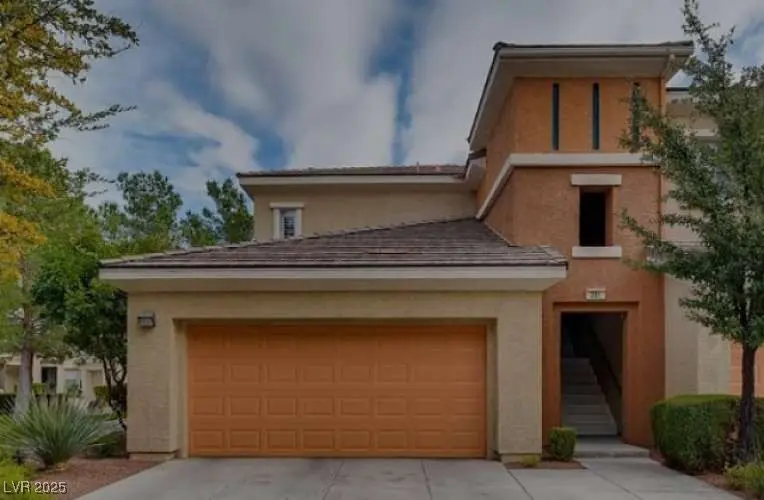 Photo of Listing #2731042