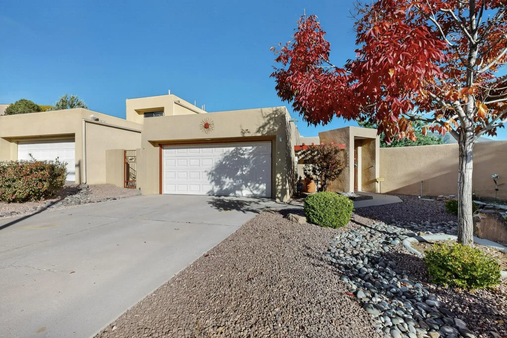 10412 Oso Court Ne, Albuquerque