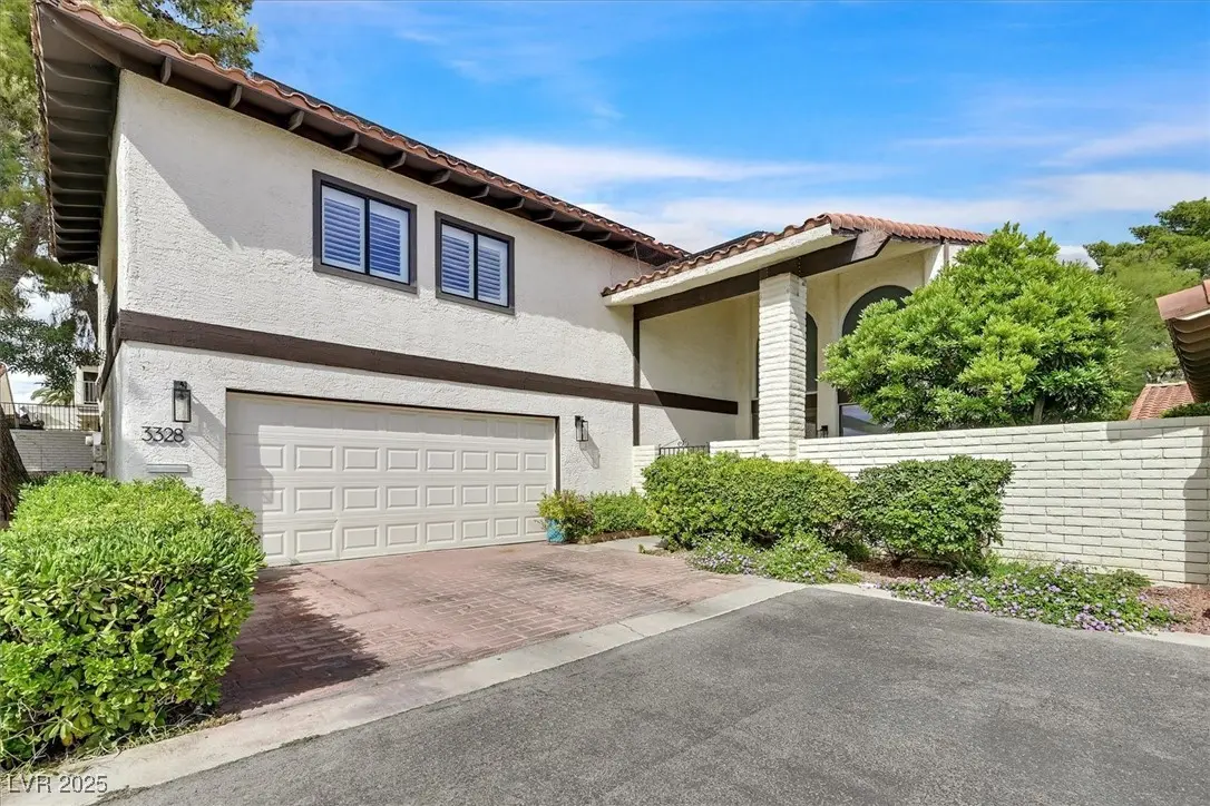 Photo of Listing #2731035