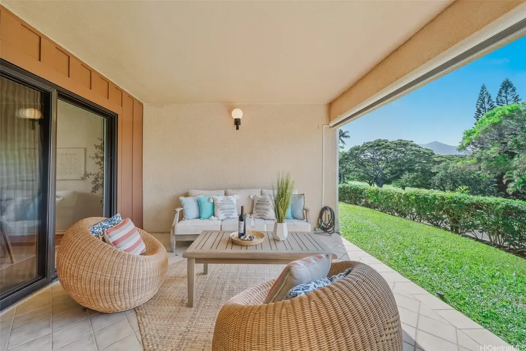 321 Kaelepulu Drive # 103, Kailua