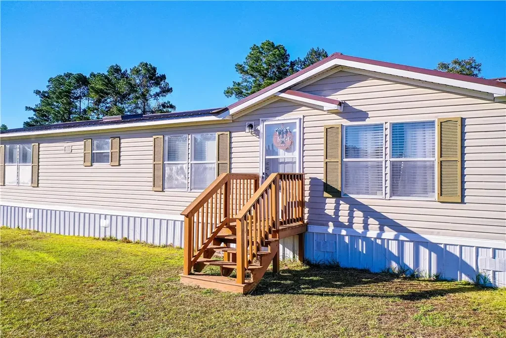 2304 Gillis Circle, Blackshear