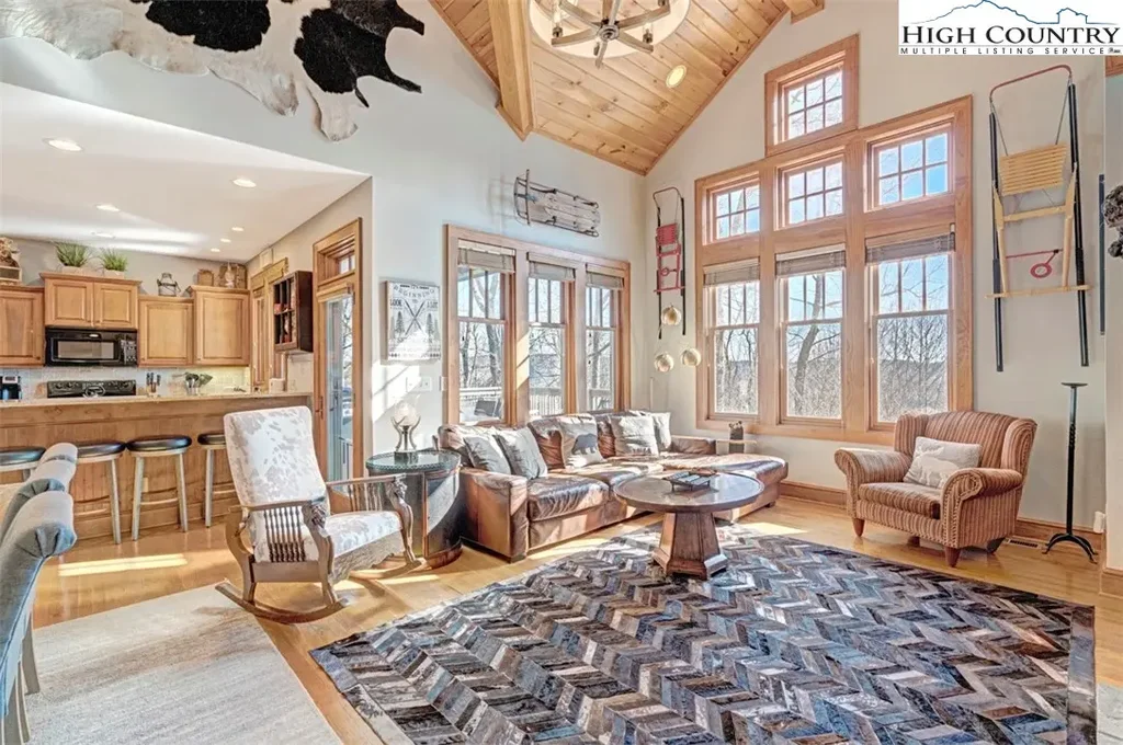 195 Whispering Woods Lane # R8a, Banner Elk