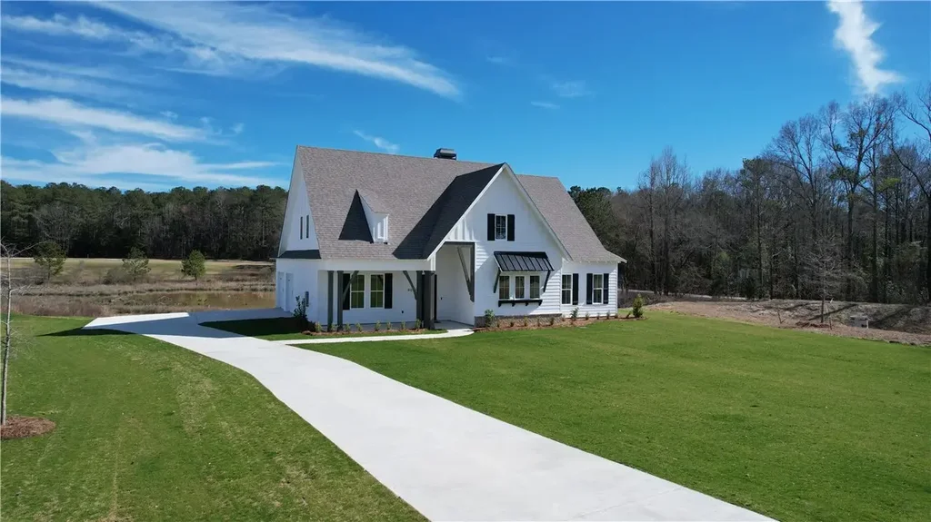 4 Hunters Hill Ln, Auburn