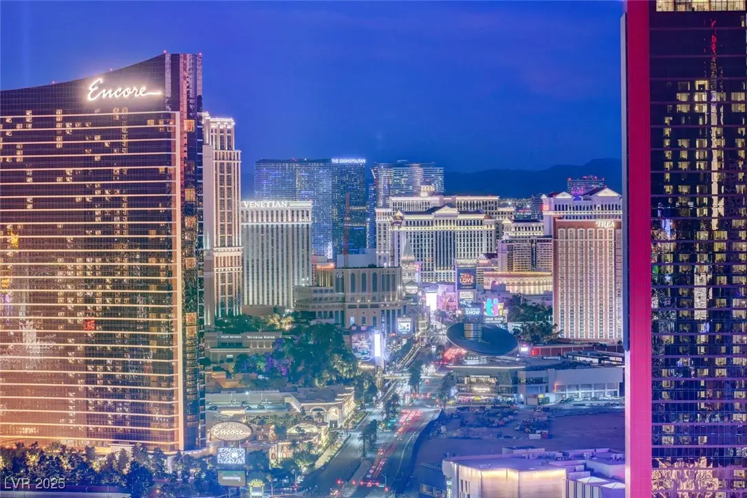 Photo of Listing #2731196