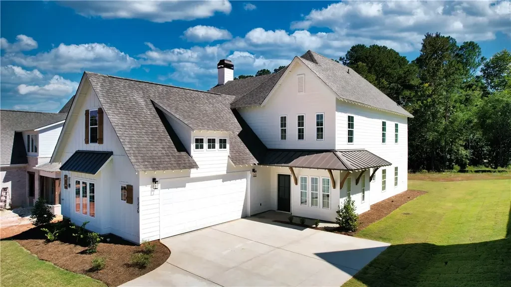 12 Hunters Hill Ln, Auburn