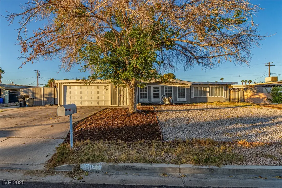 Photo of Listing #2730680