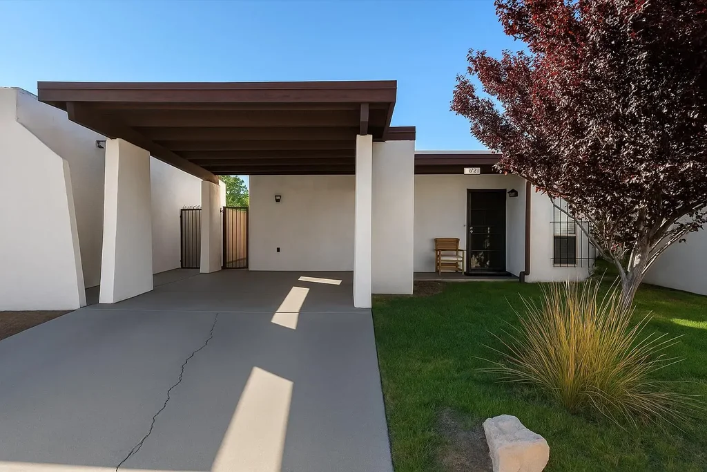 125 Calle Sol Se Mete Nw, Albuquerque