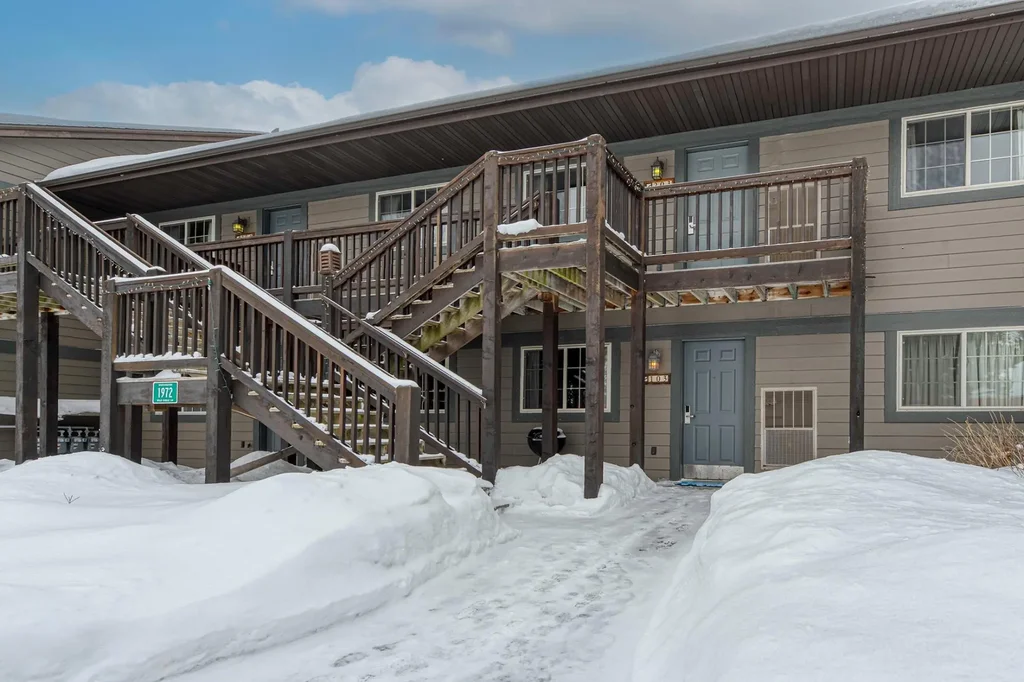 1972 Wild Eagle Ln # 103, Eagle River