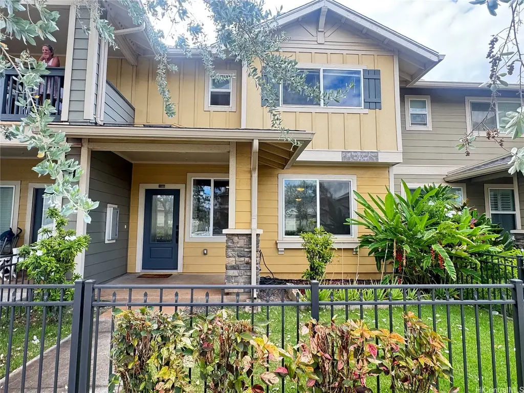 91-960 Iwikuamoo Street # 302, Ewa Beach