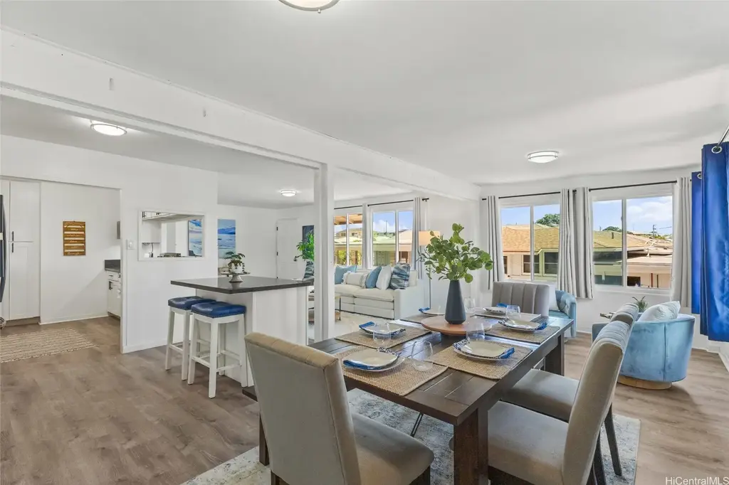 1277 Nanakai Street, Pearl City