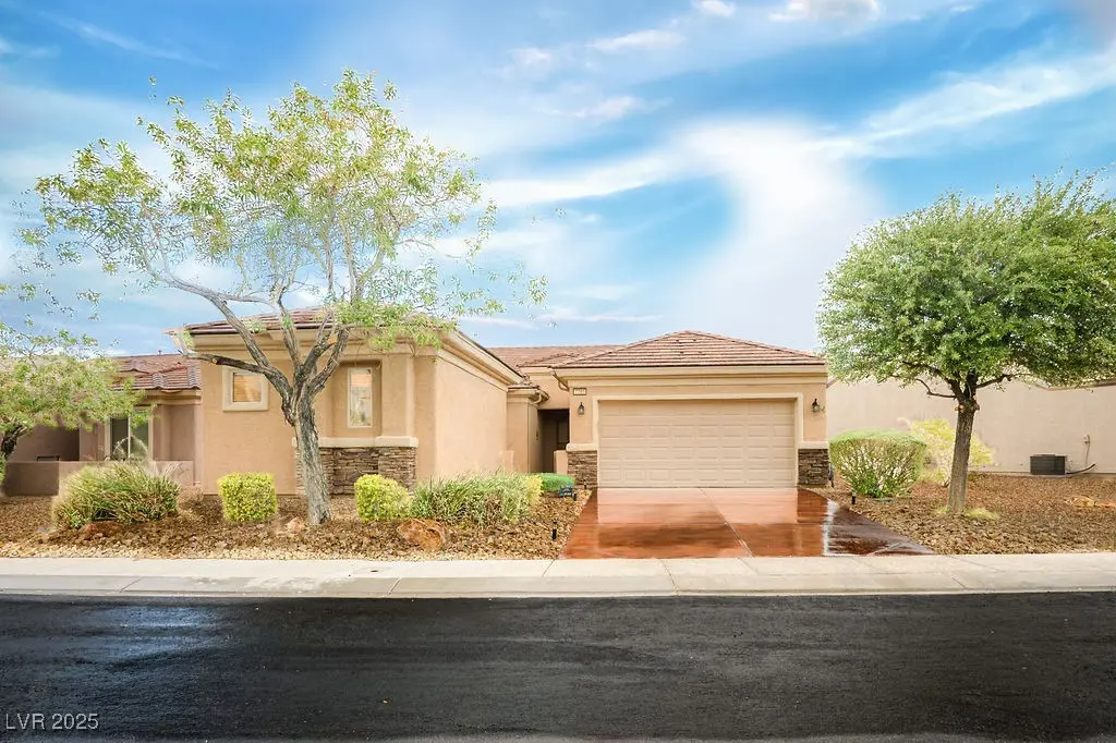 Photo of Listing #2730286