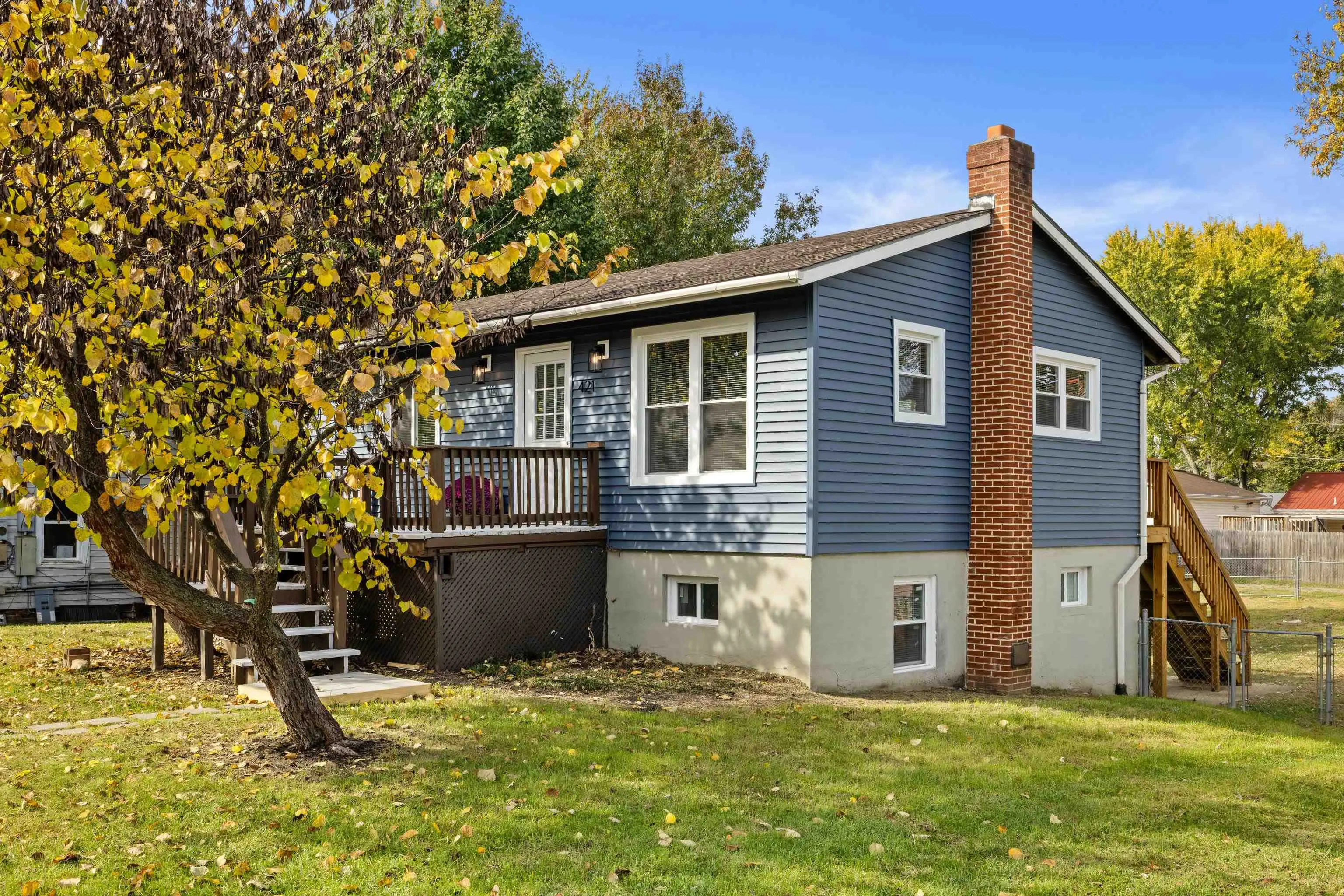 421 Charlotte Ave N, Waynesboro