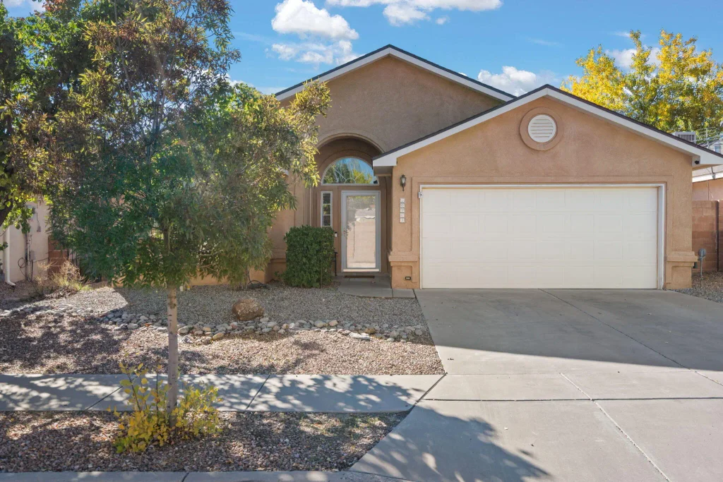 10263 Country Meadows Drive Nw, Albuquerque