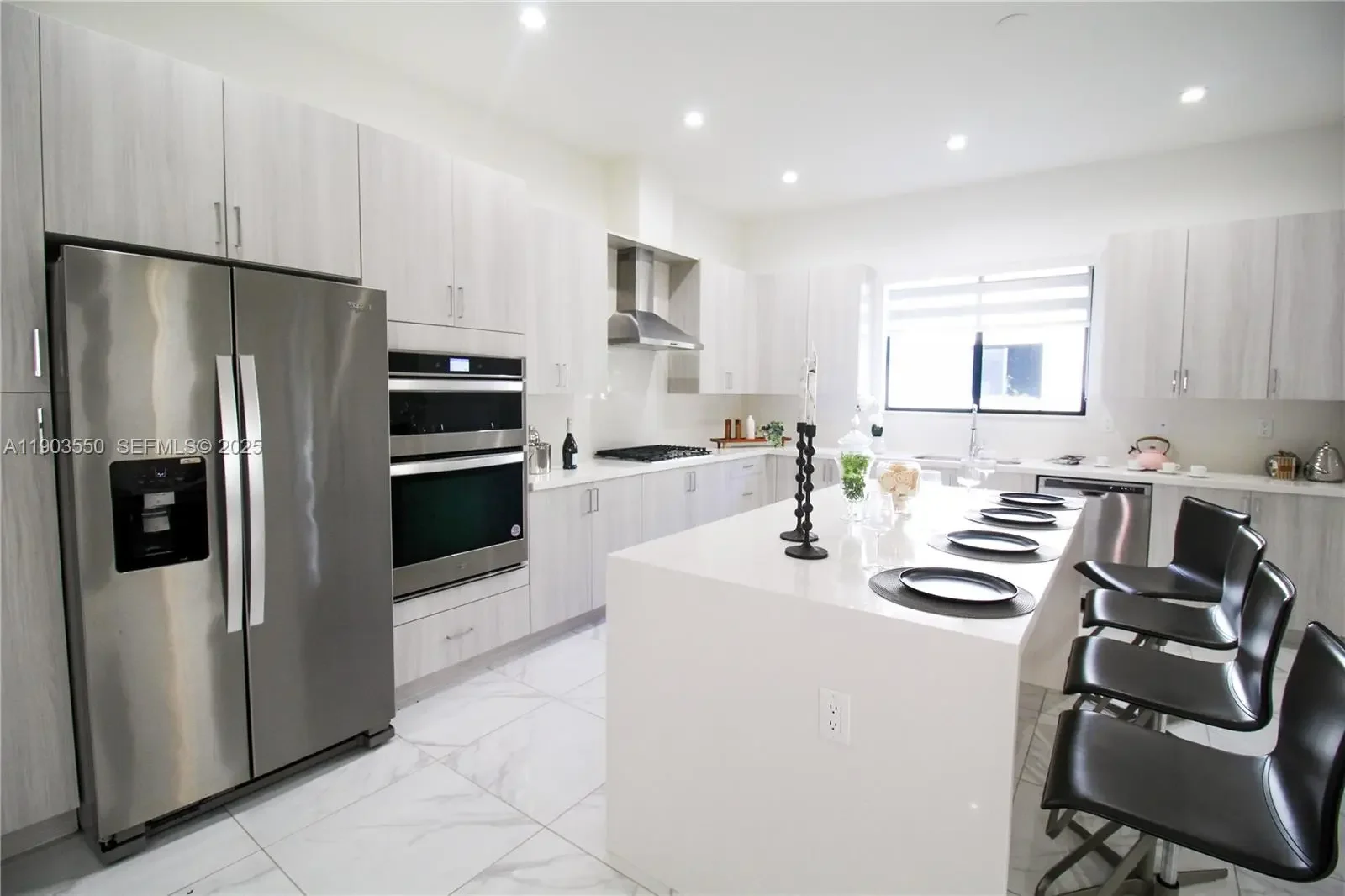 4335 Nw 81st Ave, Doral