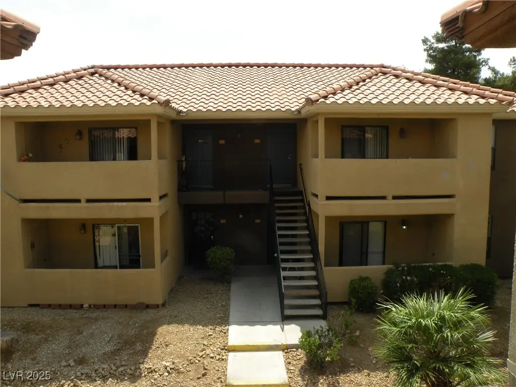 Photo of Listing #2731360