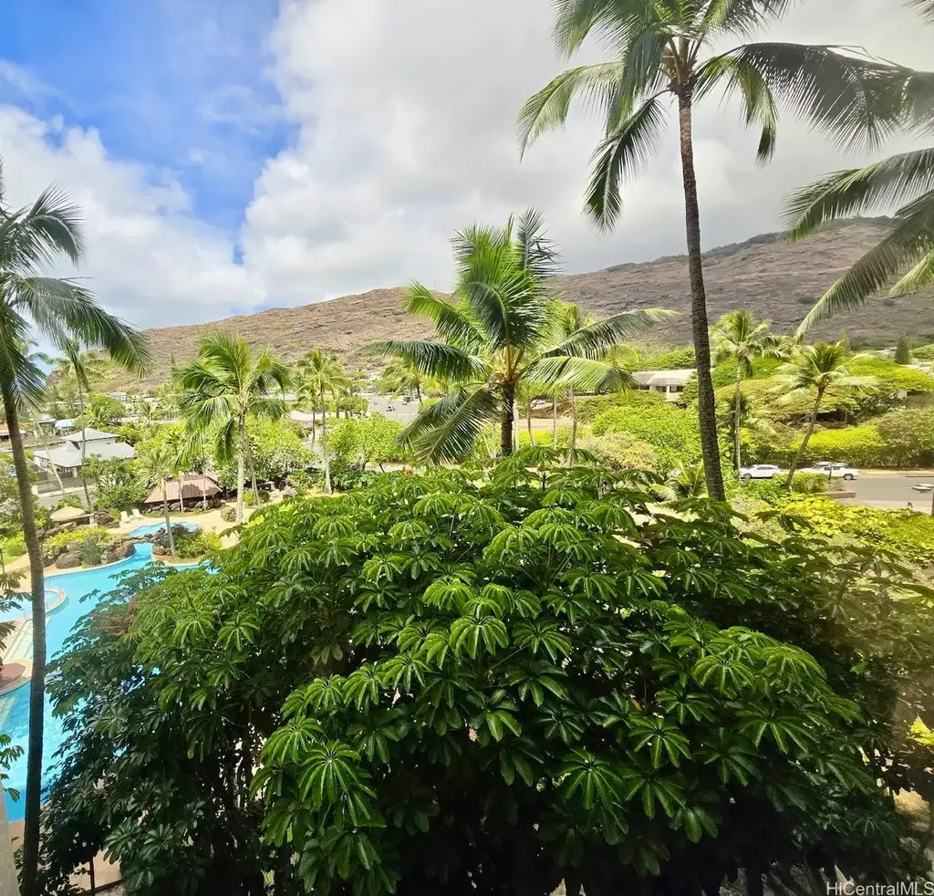 501 Hahaione Street # 1/5g, Honolulu