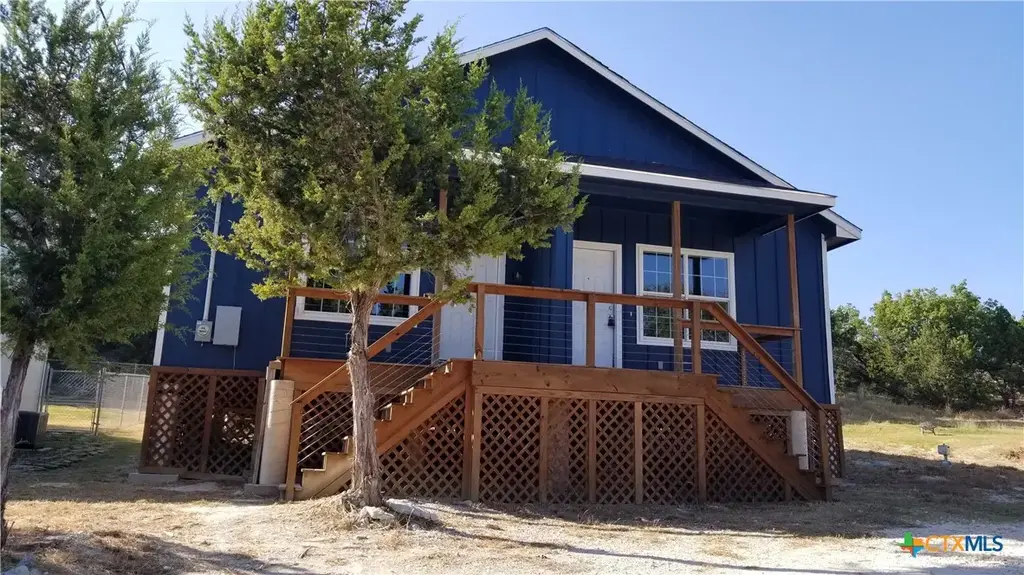 1063 Sleepy Hollow, Spring Branch