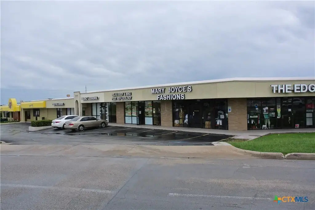 2301 E Central Texas Expressway 105-106, Killeen