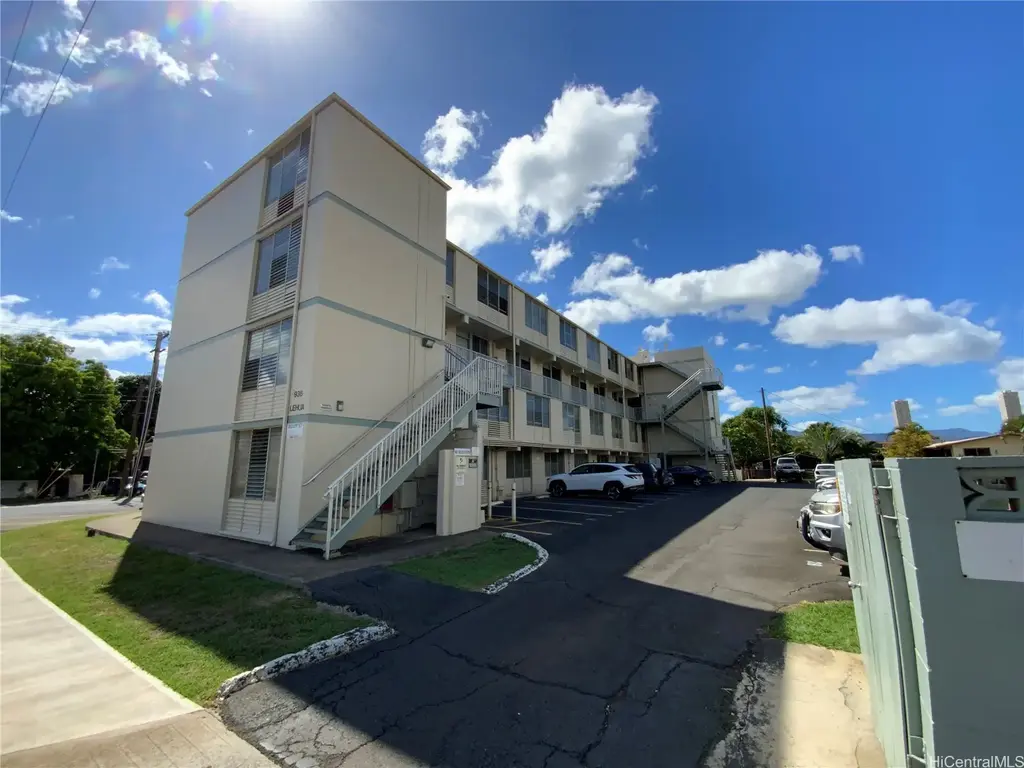 936 Lehua Avenue, Pearl City