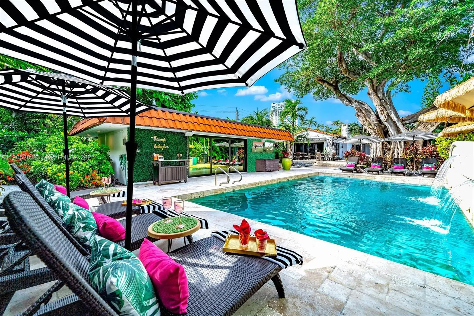 Photo of Listing #A11905281