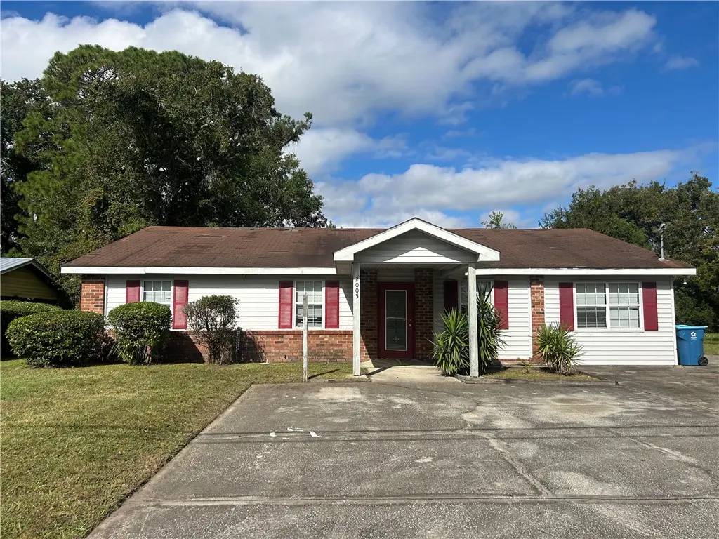 2005 R Street, Brunswick