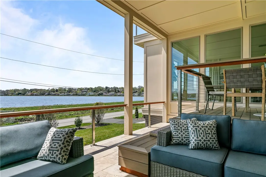 82 Ellery Rd, Newport