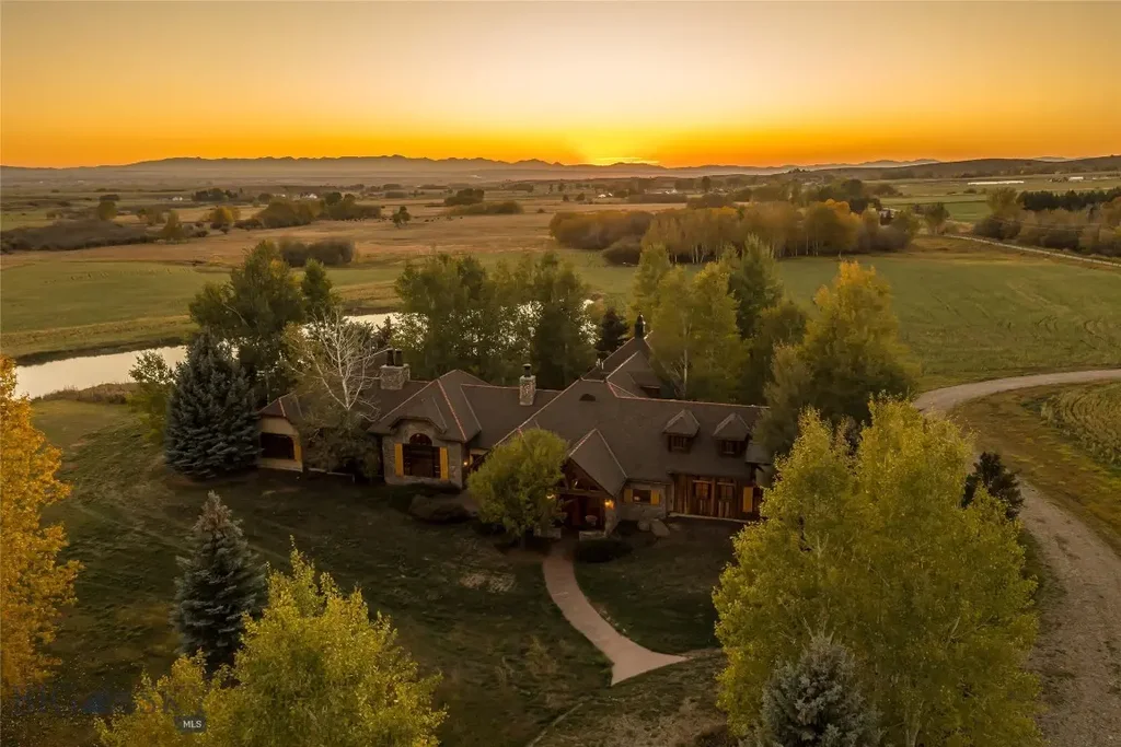 10669 Gee Norman Road, Belgrade