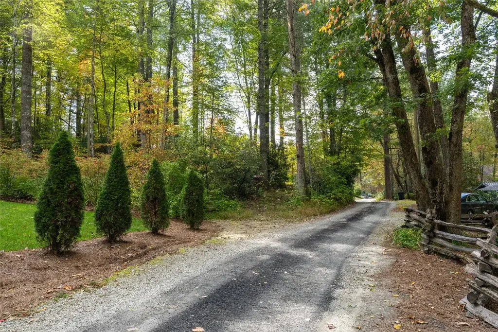 Lot B Edward Fowler Road, Cashiers