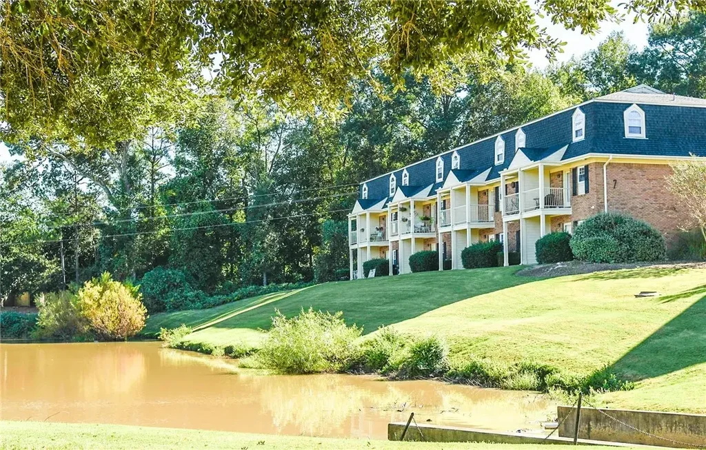 1761 Wire Rd 0604, Auburn