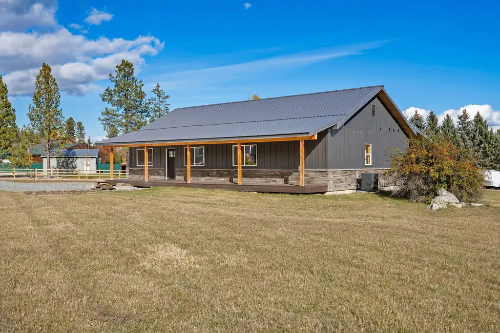 27 Bayview Drive, Lakeside