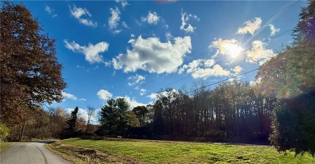 Beach Road , Concord