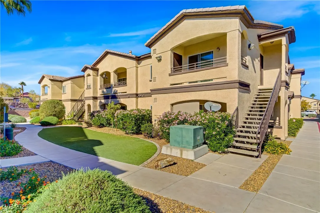 Photo of Listing #2731171