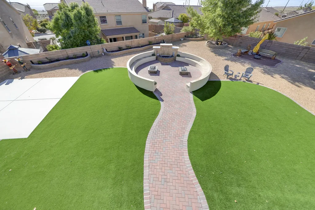 1324 Cirrus Drive Nw, Albuquerque