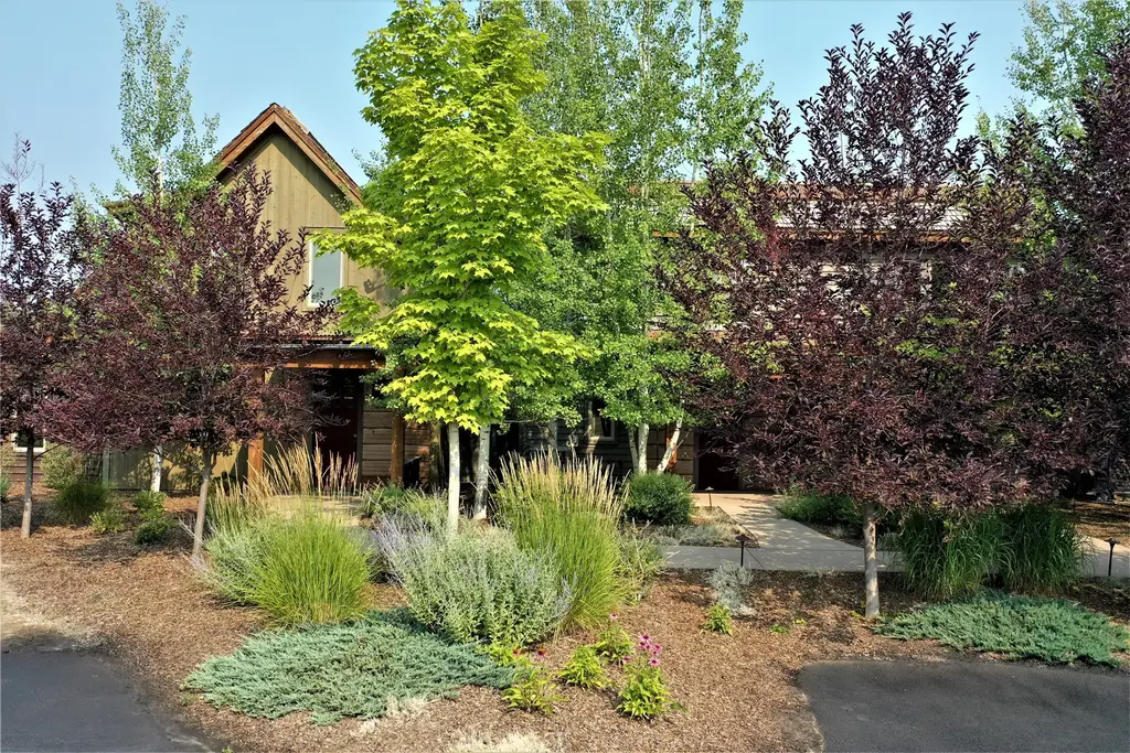63 Rusty Iron Way, Eureka