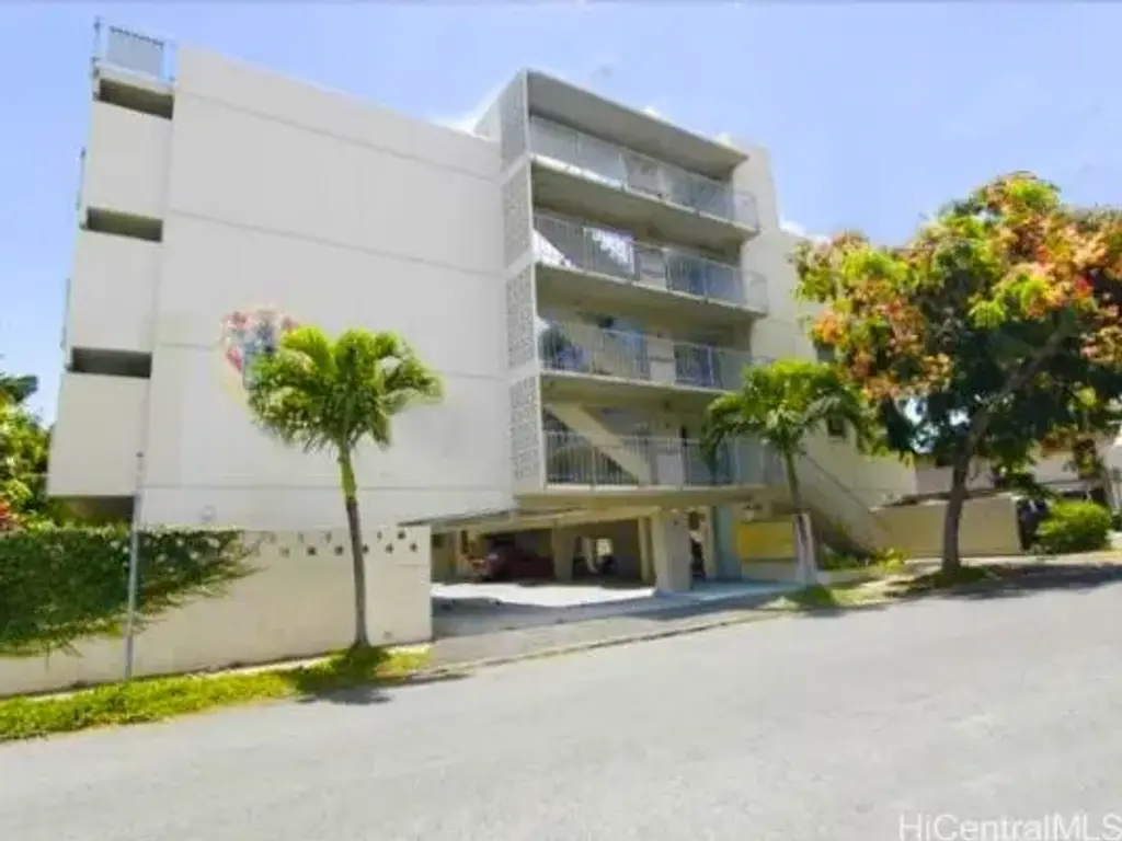 1643 Clark Street # 303, Honolulu