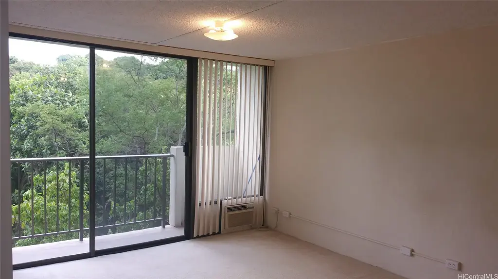 98-500 Koauka Loop # 4e, Aiea