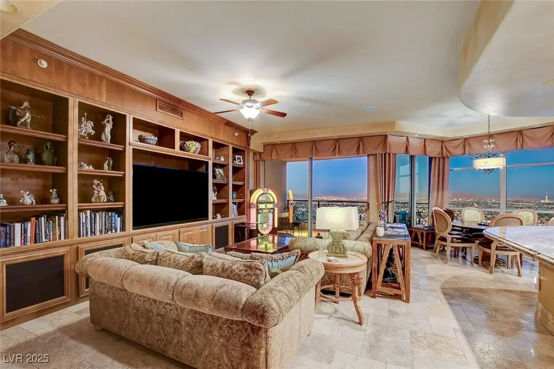 9101 Alta Drive 1406, Las Vegas