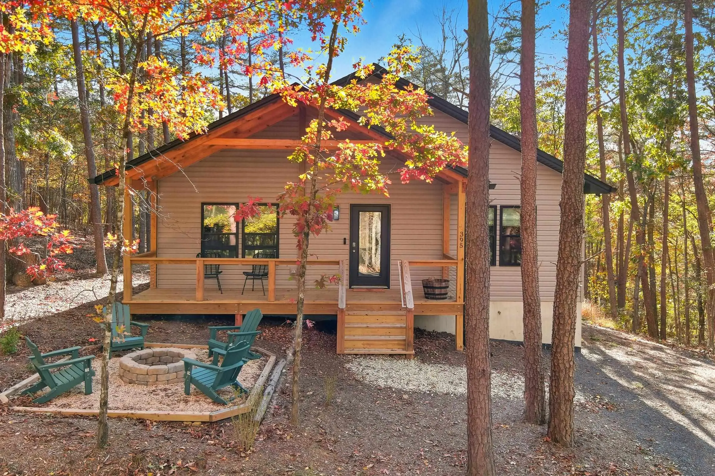 395 Deloris Rd, Basye