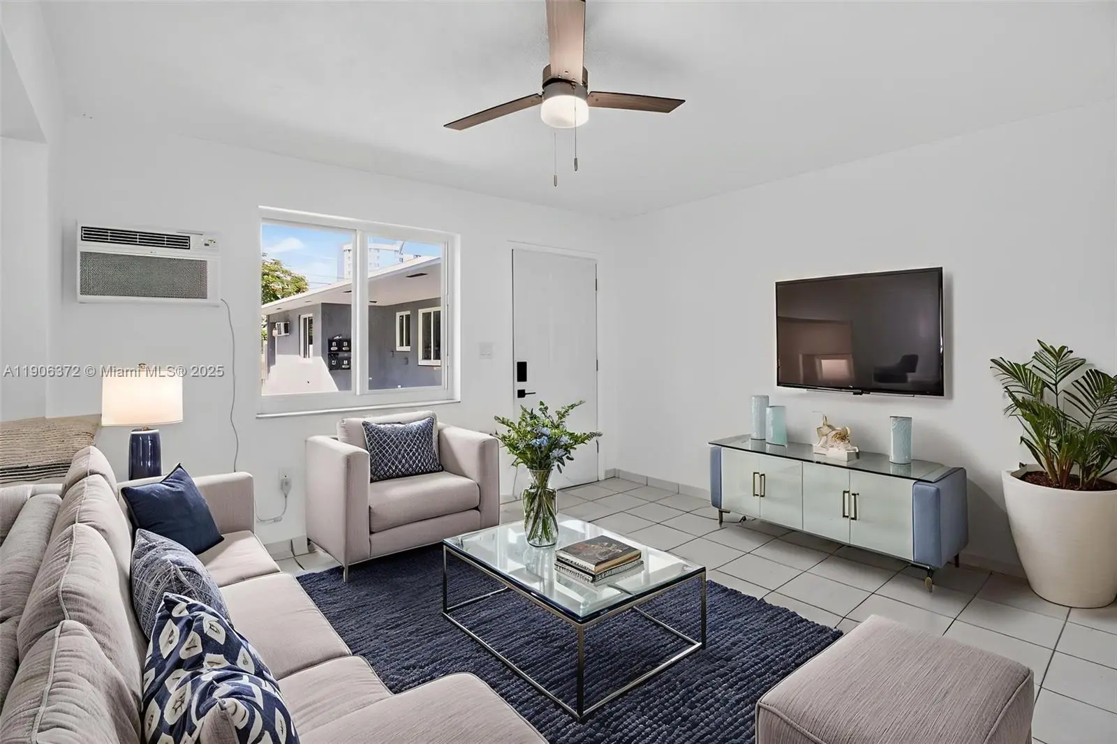 Photo of Listing #A11906372