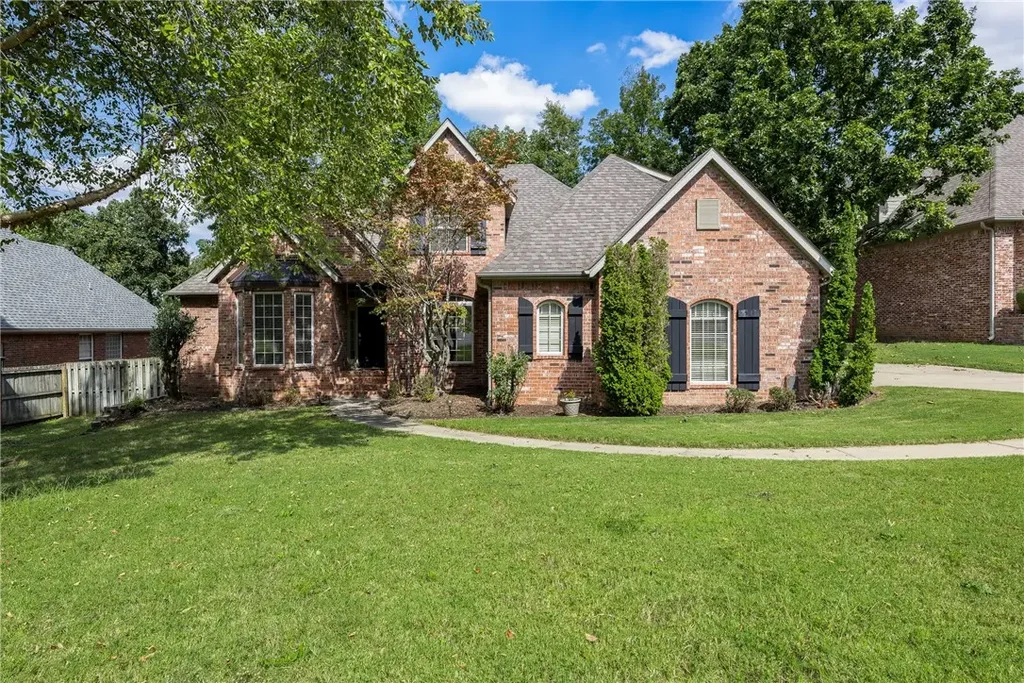 3434 Chatsworth Road, Fayetteville