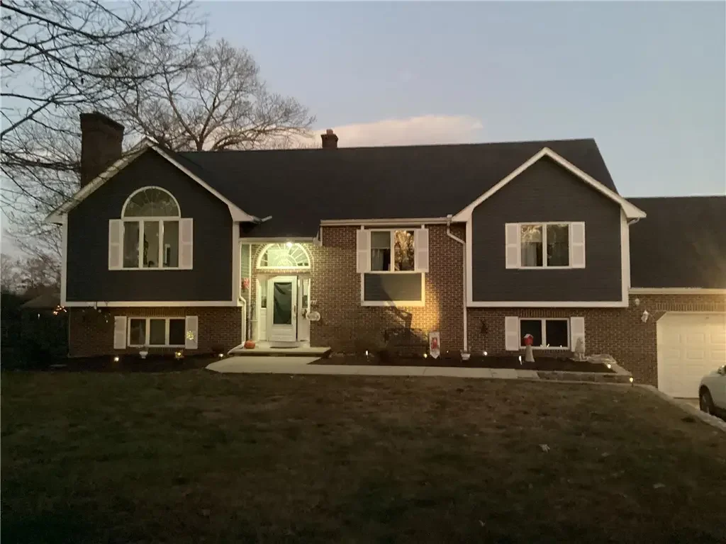 7 Taylor Rd, Johnston