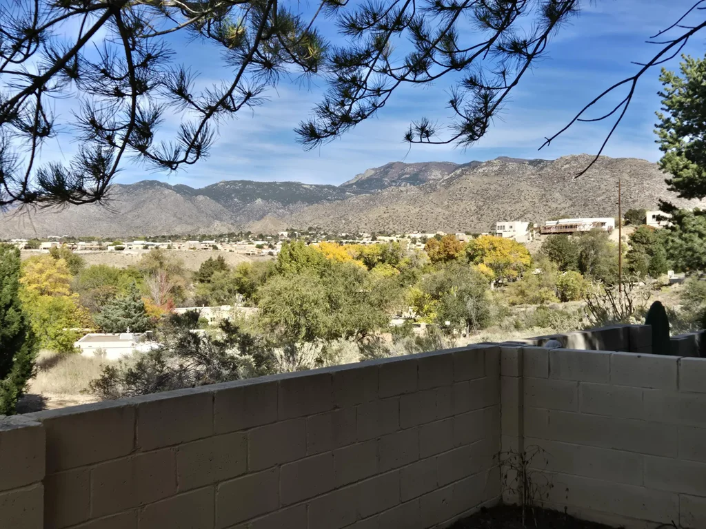 827 Calle Coronado Se, Albuquerque