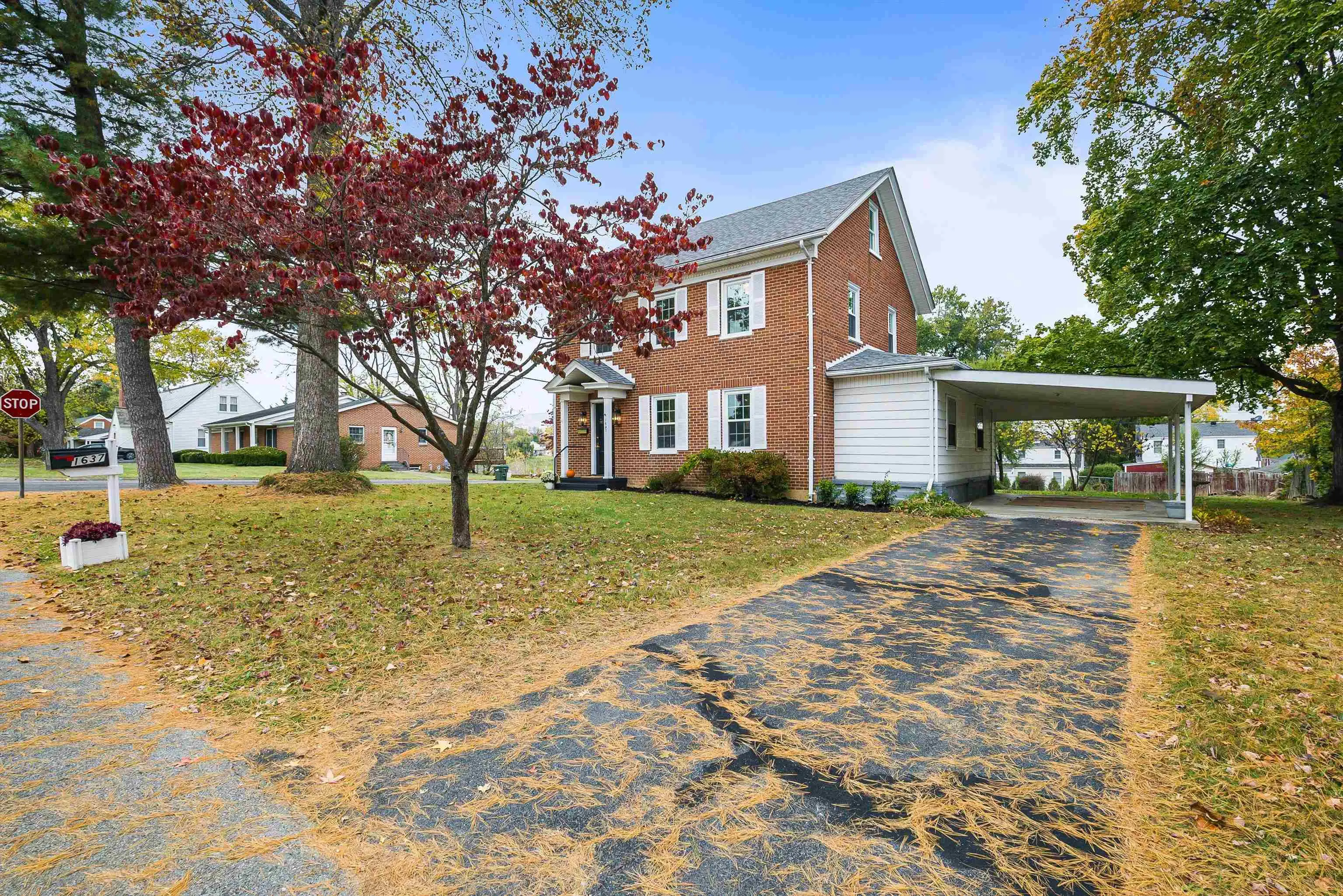 1637 Mulberry St, Waynesboro